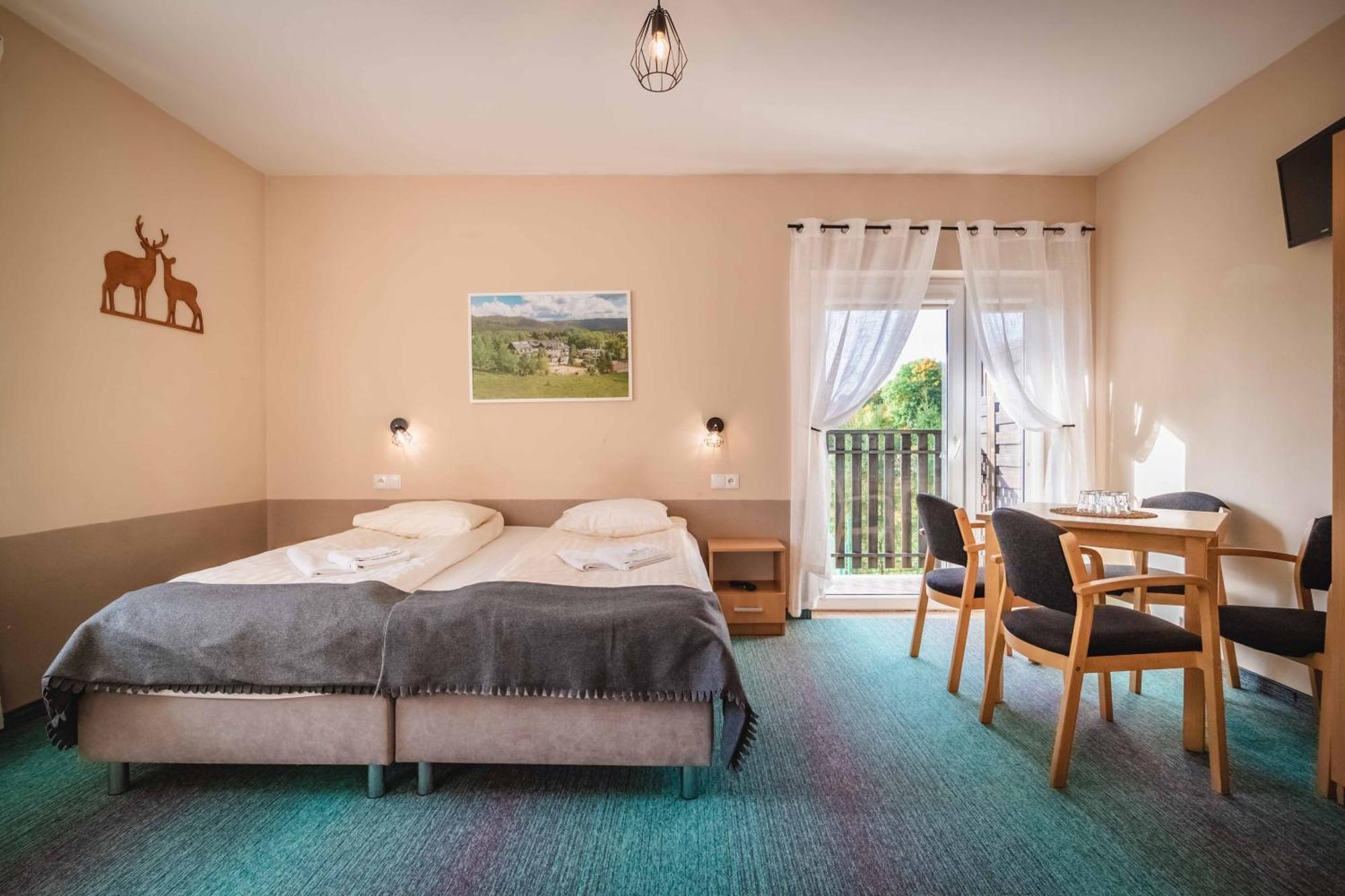 Granada Pensjonat & Spa Душники-Здруй Экстерьер фото